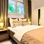 Apartment Spacious With Sauna, *