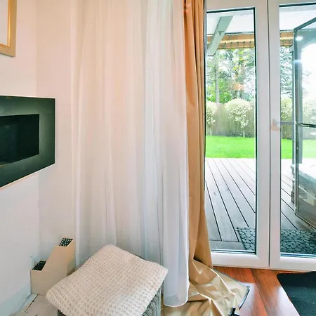 Comfortable 3-bedroom Apartment, *